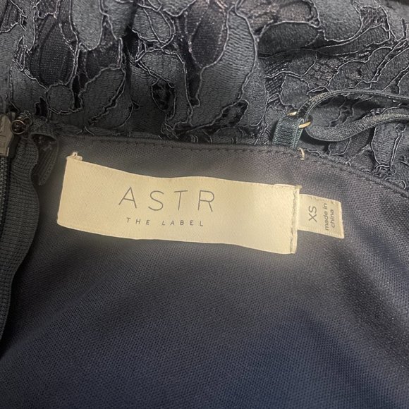 Astr the Label Navy Lattice Inset Lace Dress Size XS Party Cocktail Lacey - Picture 10 of 14
